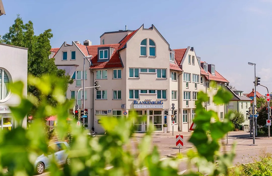 PLAZA Hotel Blankenburg Ditzingen, Sure Hotel Collection-1