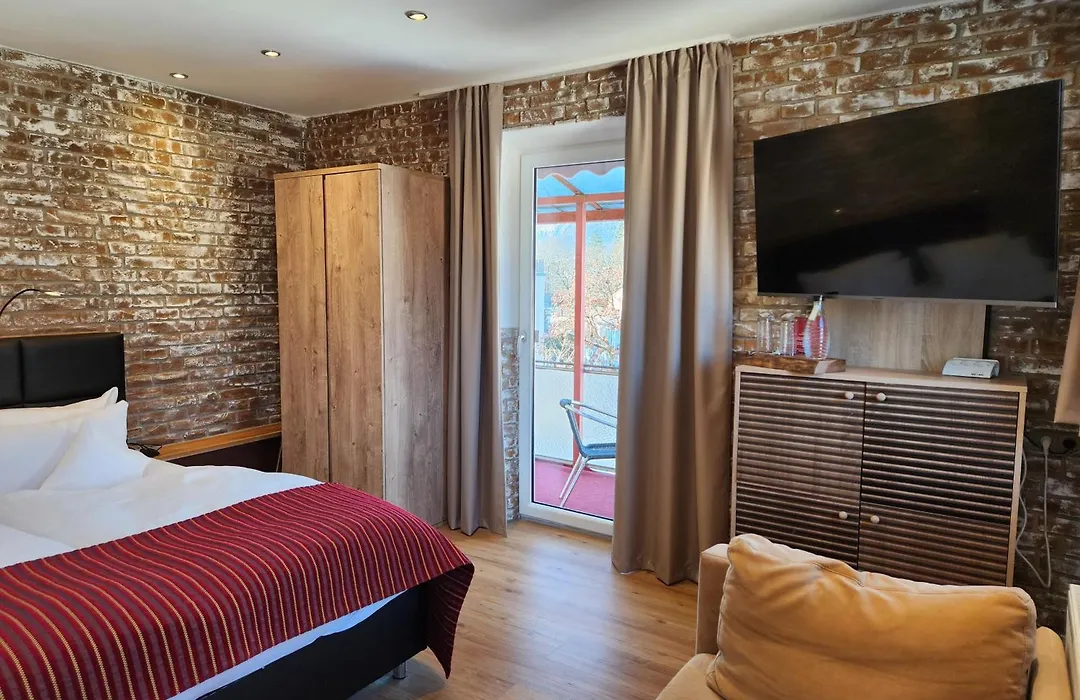 Hotel Almrausch-1