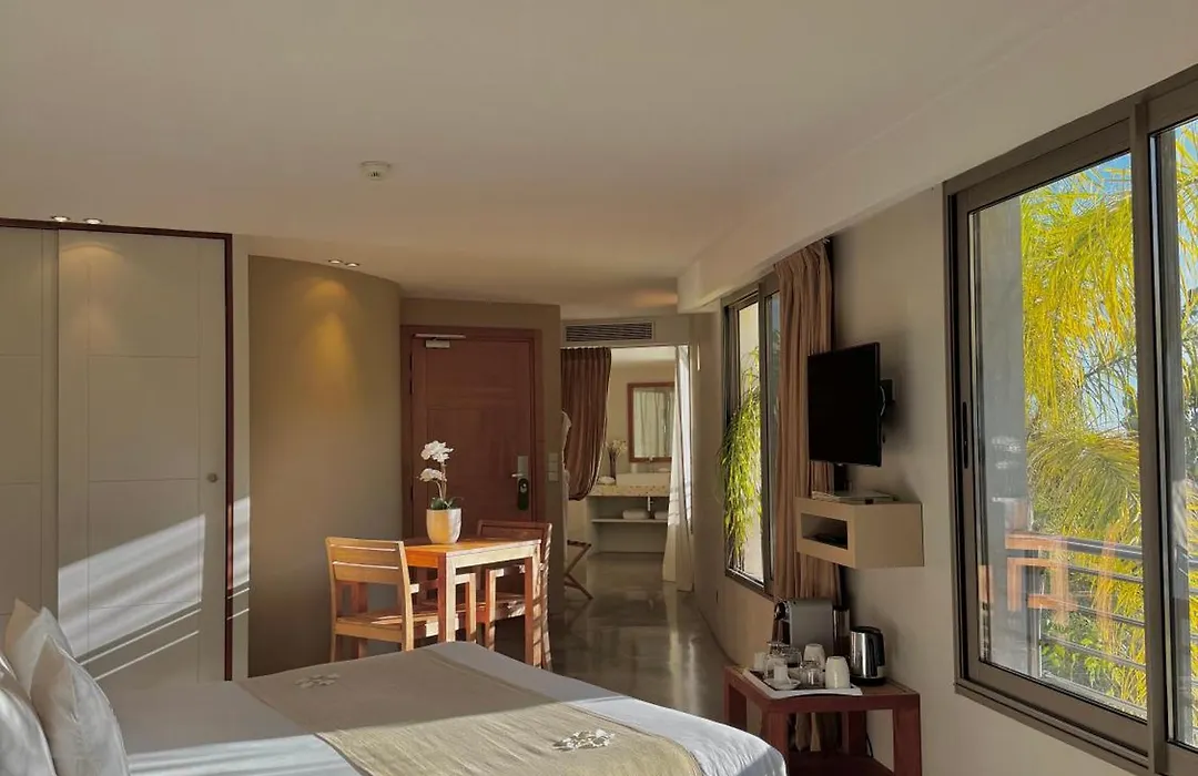 Cannes Villa St Barth-1