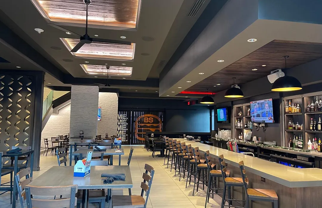 Embassy Suites By Hilton Kansas City Olathe-1
