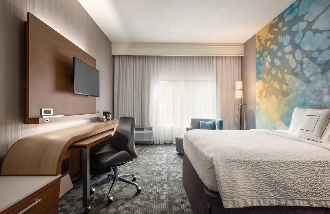 Courtyard By Marriott Dayton North-1