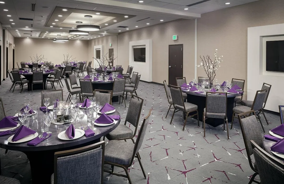 Courtyard By Marriott Corvallis-1