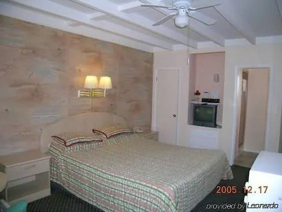 Dolphin Inn Cayucos-1