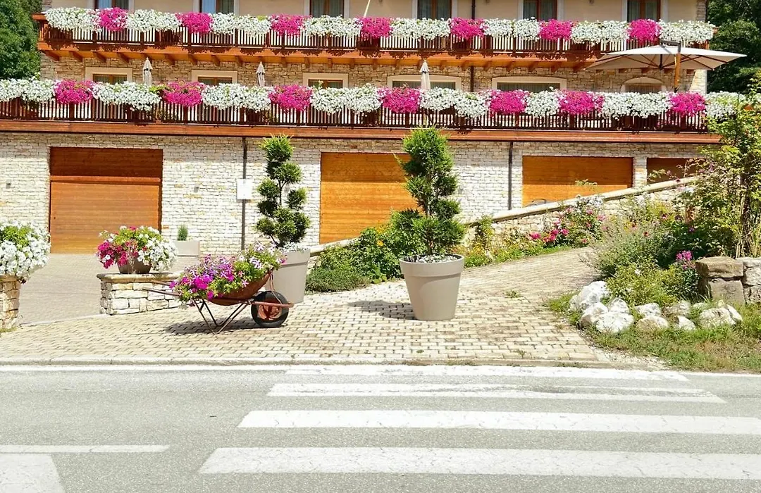Boutique Hotel Il Riccio - Adults Only-1