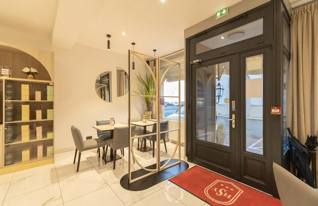 Hotel Le Saint-Yves-1
