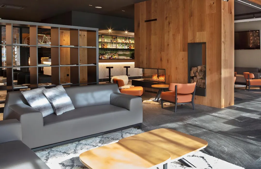 Acta Arthotel-1