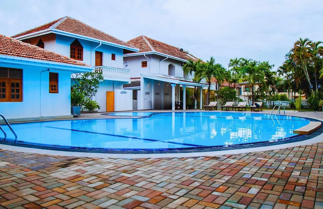 Paradise Holiday Village-1