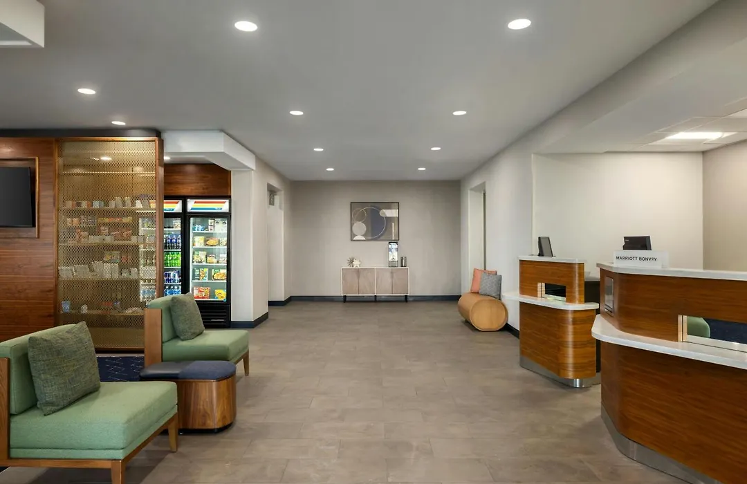 Courtyard By Marriott Kokomo-1