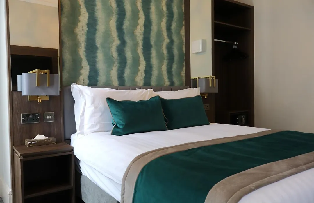 Iveagh Garden Hotel-1