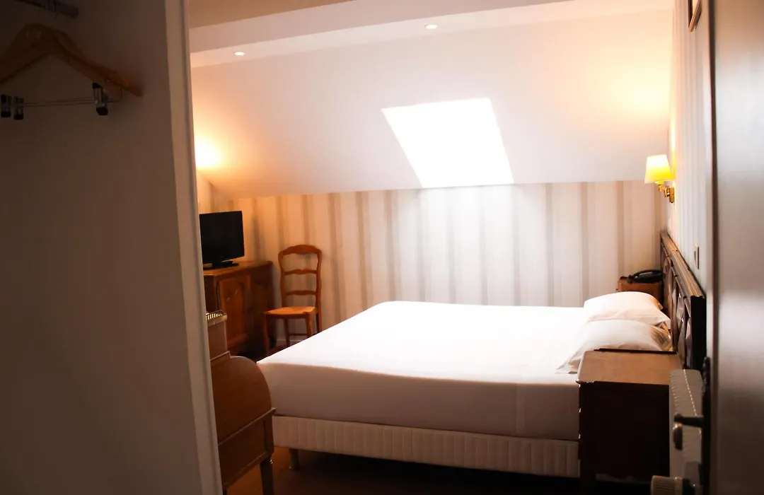 Hotel La Villa Fleurie-1