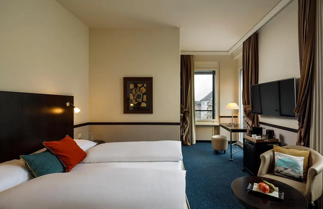 Opera Hotel Zuerich-1