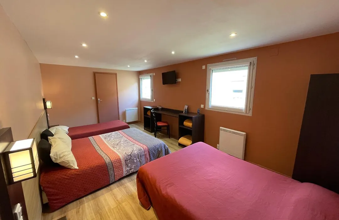 Brit Hotel St-Quentin/Nord-1
