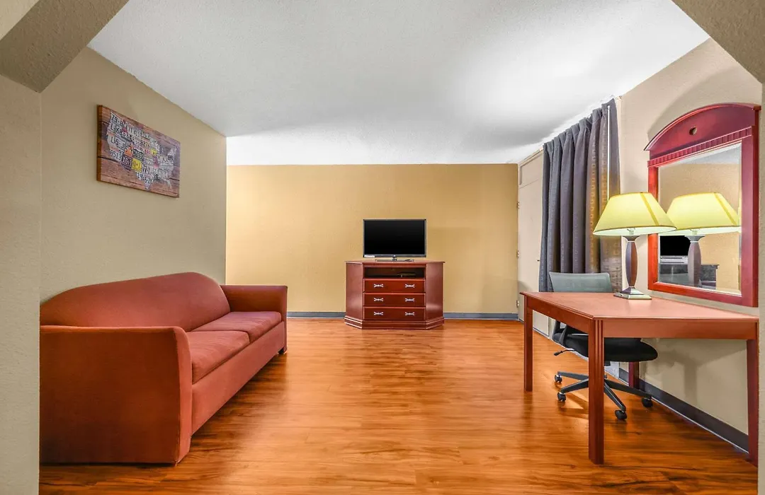 Econo Lodge Decatur South-1