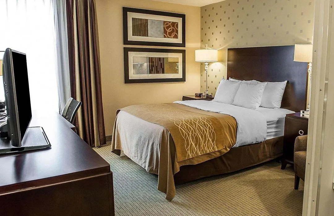 Comfort Inn Bloomington Near University-1