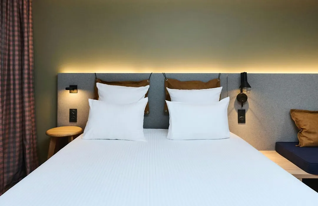 Moxy Annecy-1
