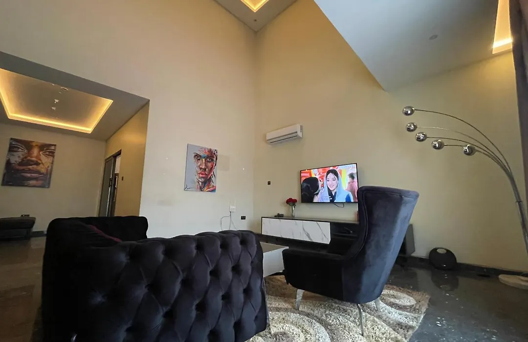 Mariaddo Home-1