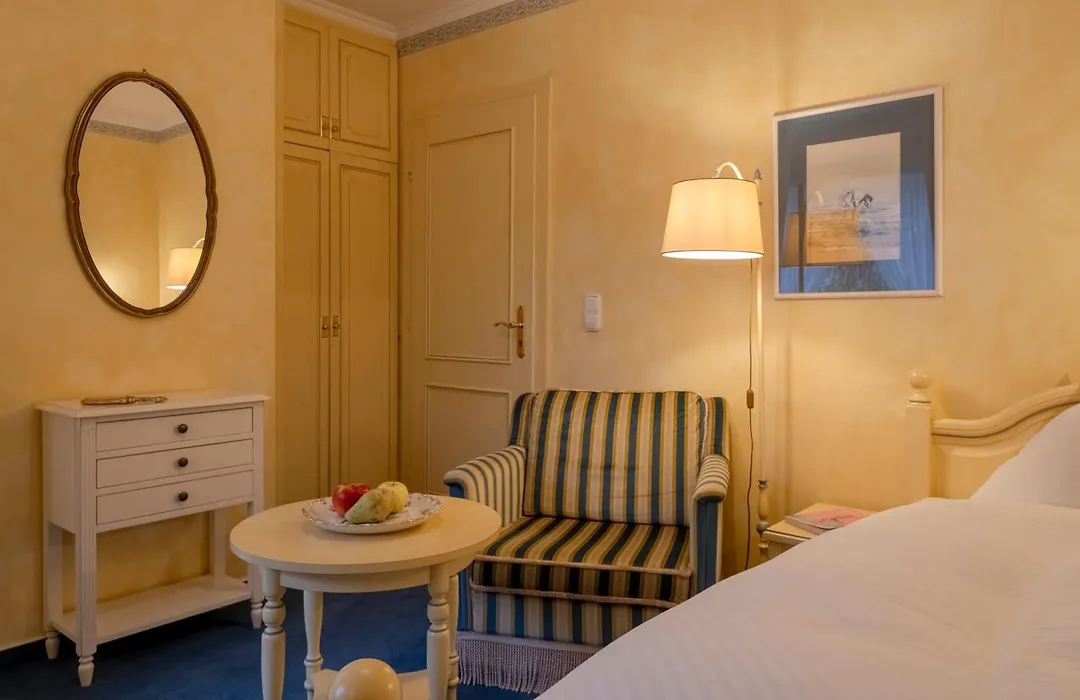 Hotel Wiesbaden-1