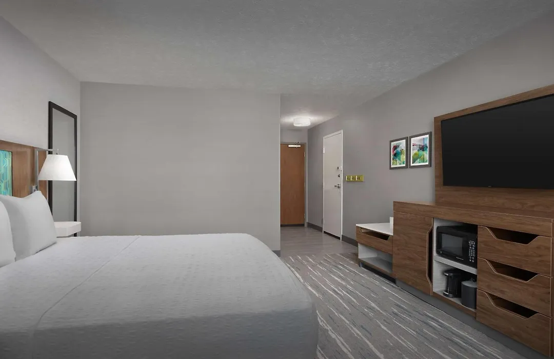 Hampton Inn Waterloo-1