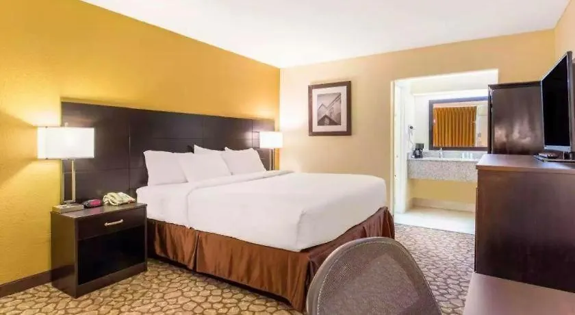 Ramada By Wyndham Santee I-95-1