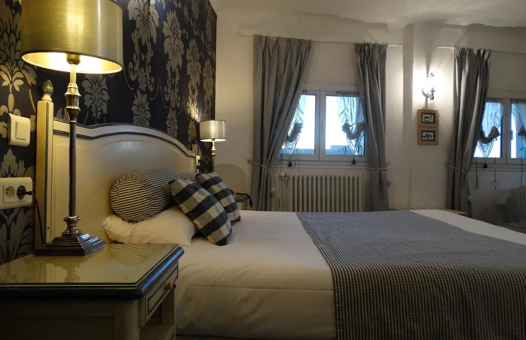 Logis Hotel Le Glacier-1