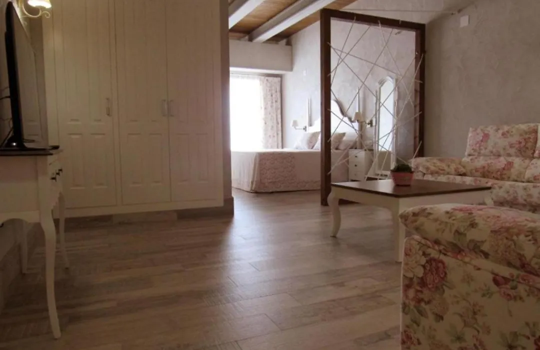 Suites Bellahellin-1