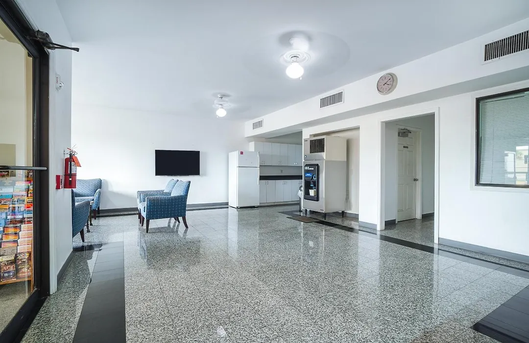 Island Inn By Oyo Galveston Beach, Tx-1
