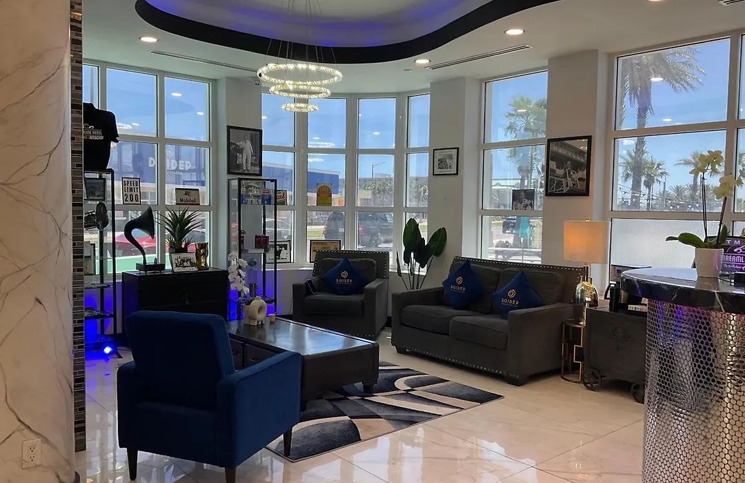 The Streamline Hotel - Daytona Beach-1