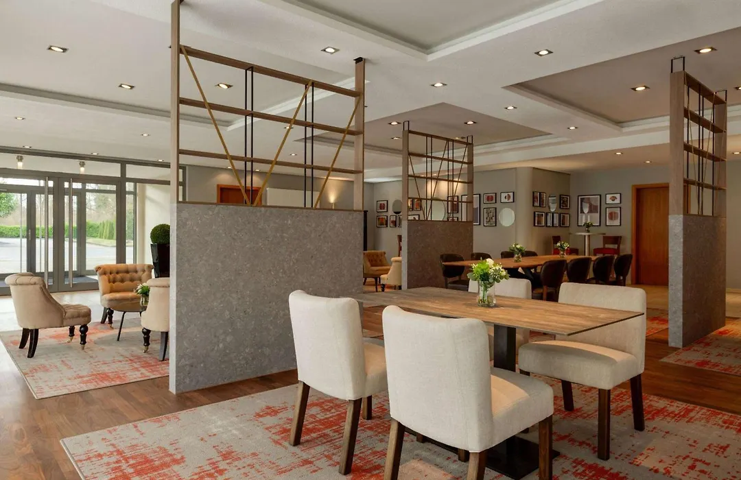 Ramada By Wyndham Duesseldorf Ratingen-1