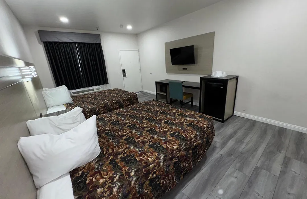 Five Star Inn-1