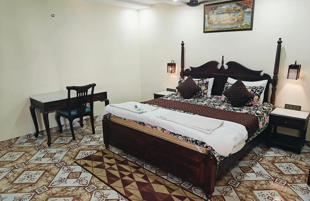 Hotel Tourist Rest House Agra-1