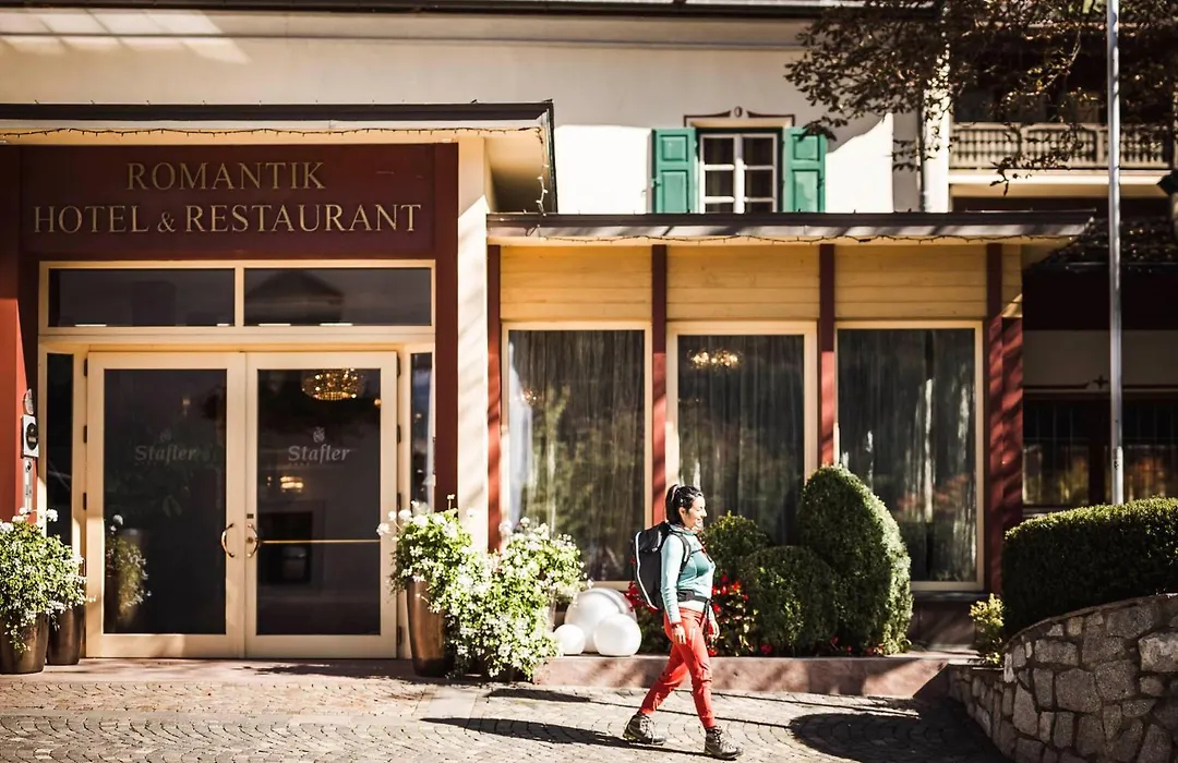 Romantik Hotel&Restaurant Stafler-1