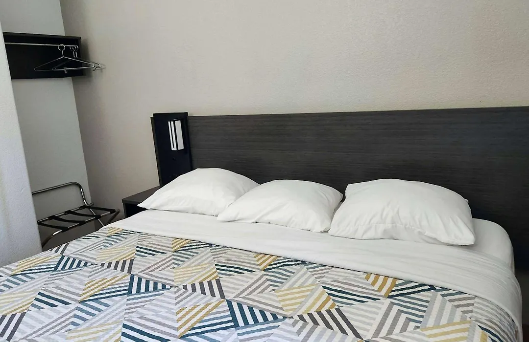 Baymont By Wyndham San Antonio Airport-1