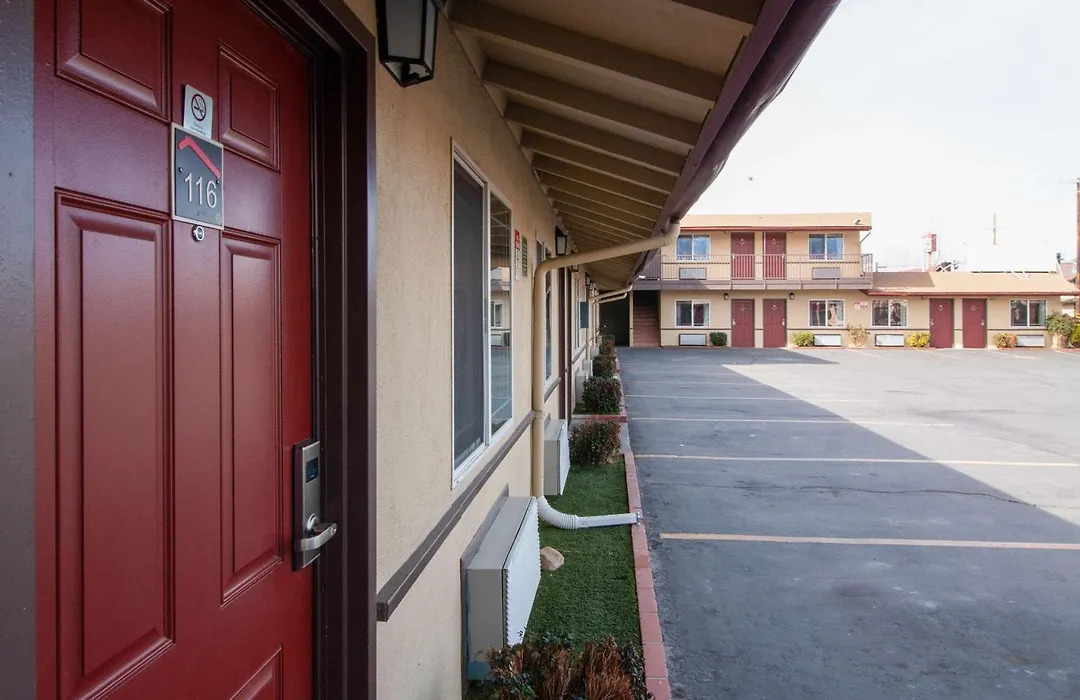 Quality Inn Bishop Near Mammoth-1