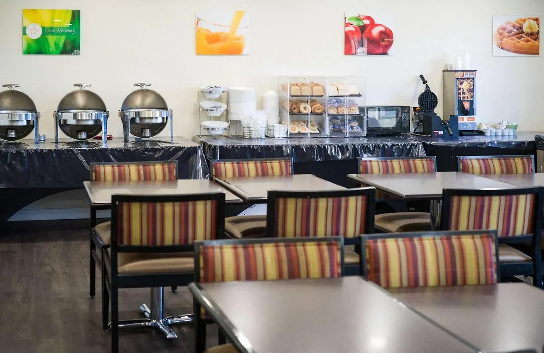 Quality Inn & Suites Camarillo-Oxnard-1