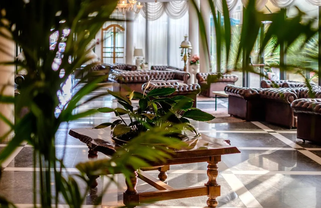 Hotel Bristol-1
