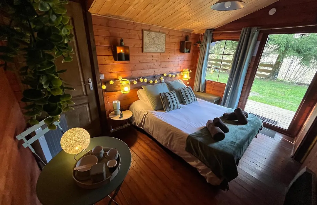 "Le Maloya" Chalets Independants -Chambre Balneo - Relais Motards-1