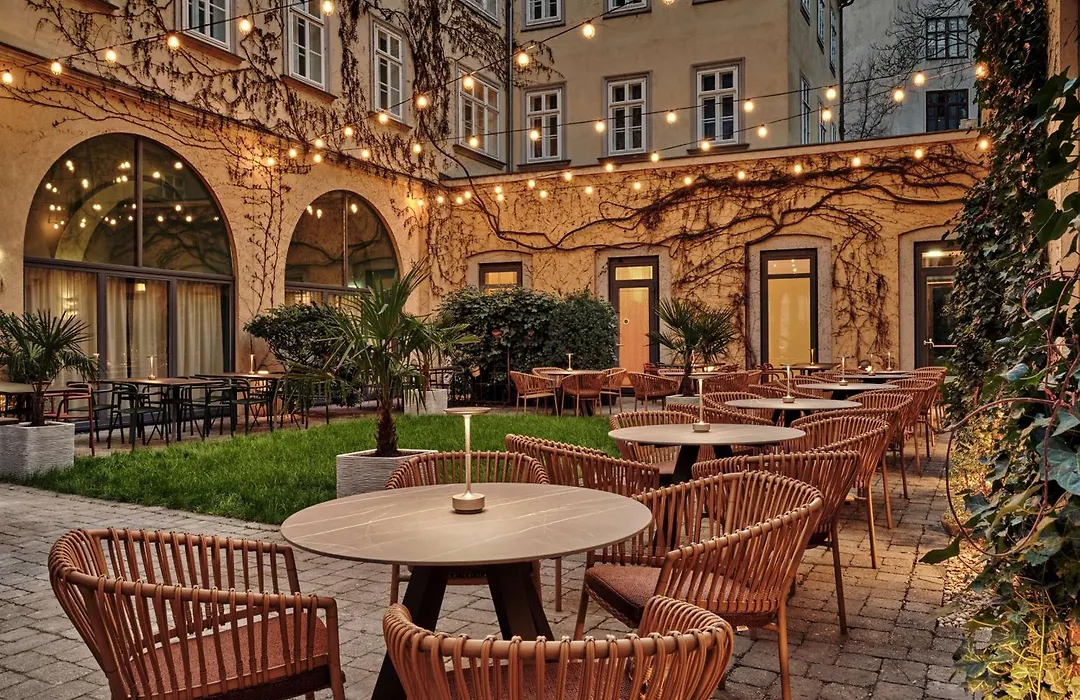 Das Triest Hotel-1