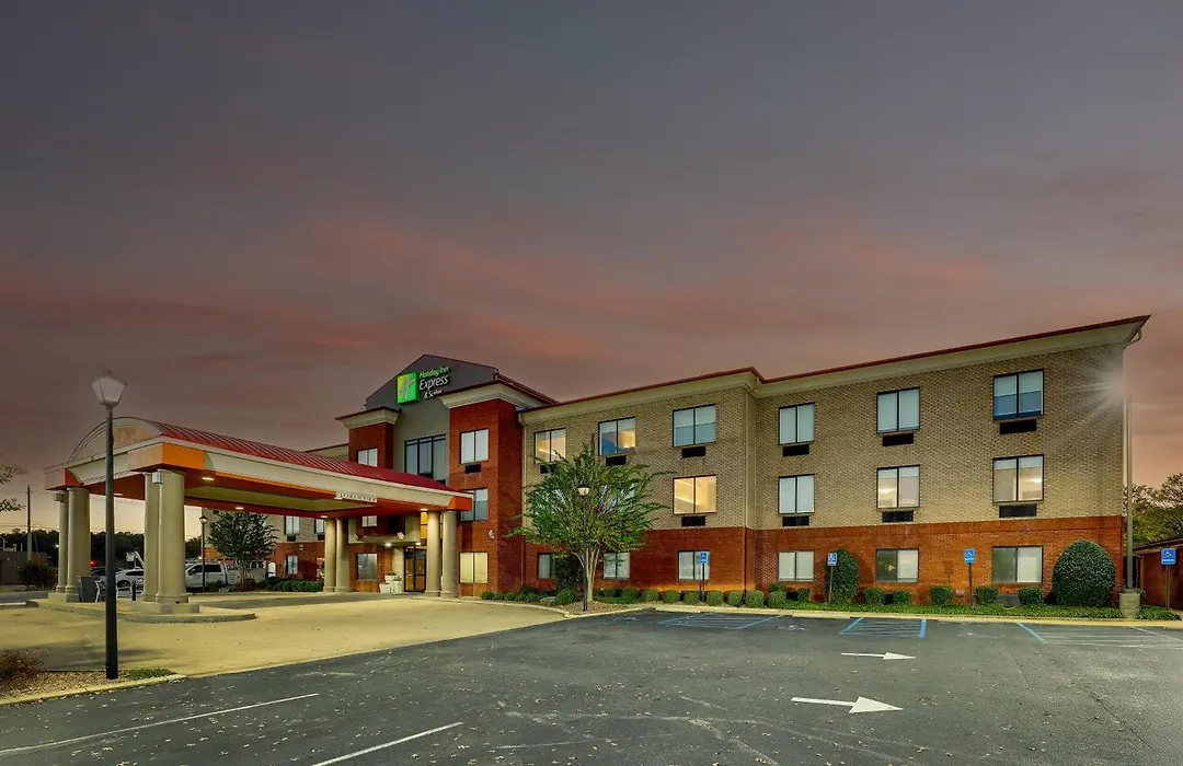Holiday Inn Express Hotel & Suites- Gadsden By Ihg-1