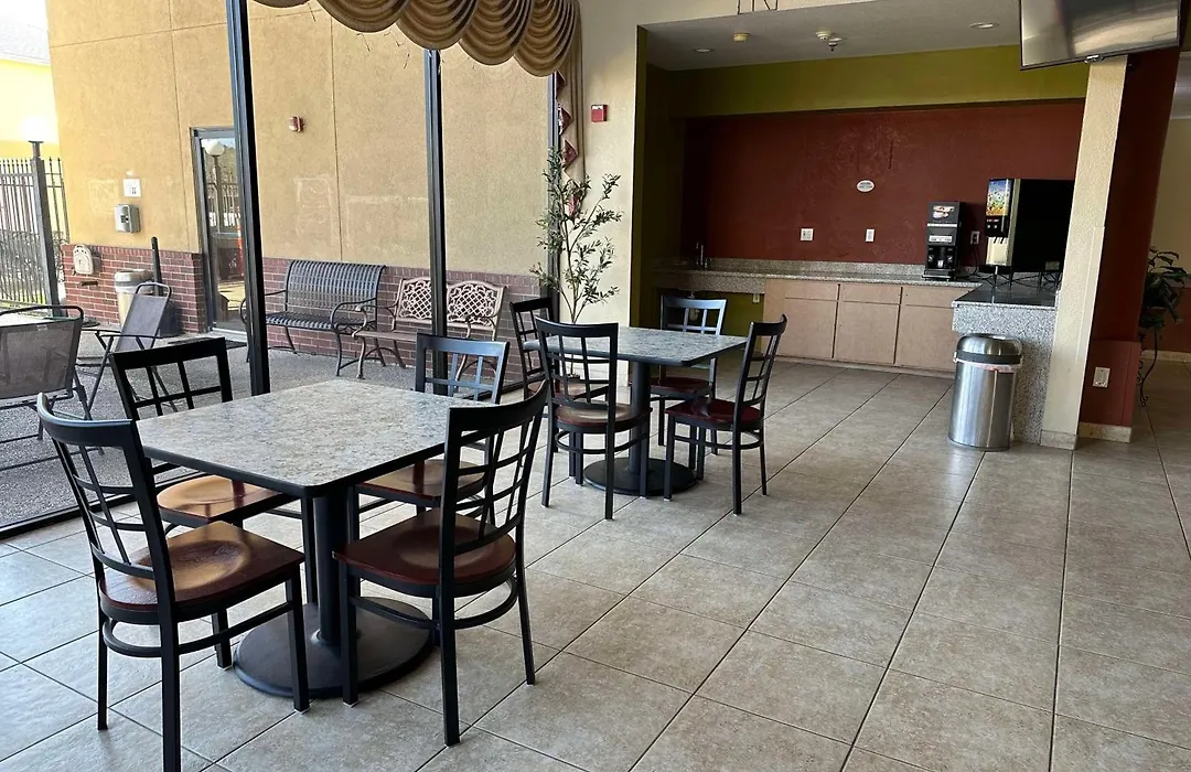 Red Lion Inn & Suites Iah Airport East-1