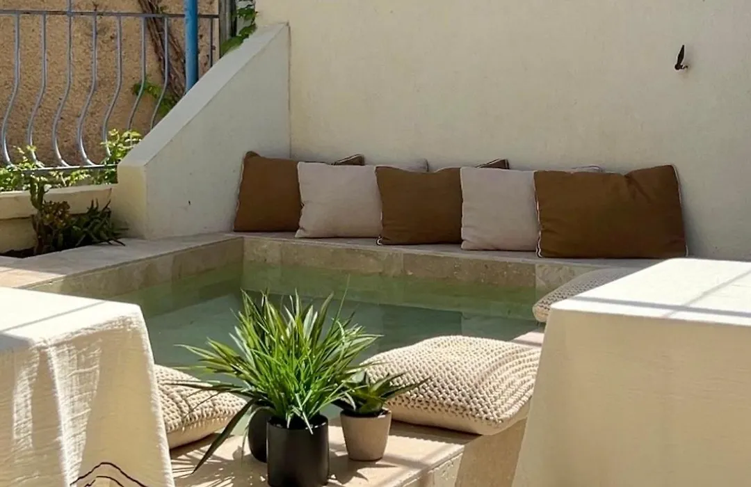 Escale Au Soleil Hôtel et Appart-1