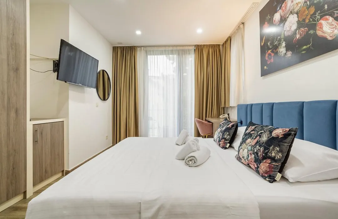The Hotel National-1