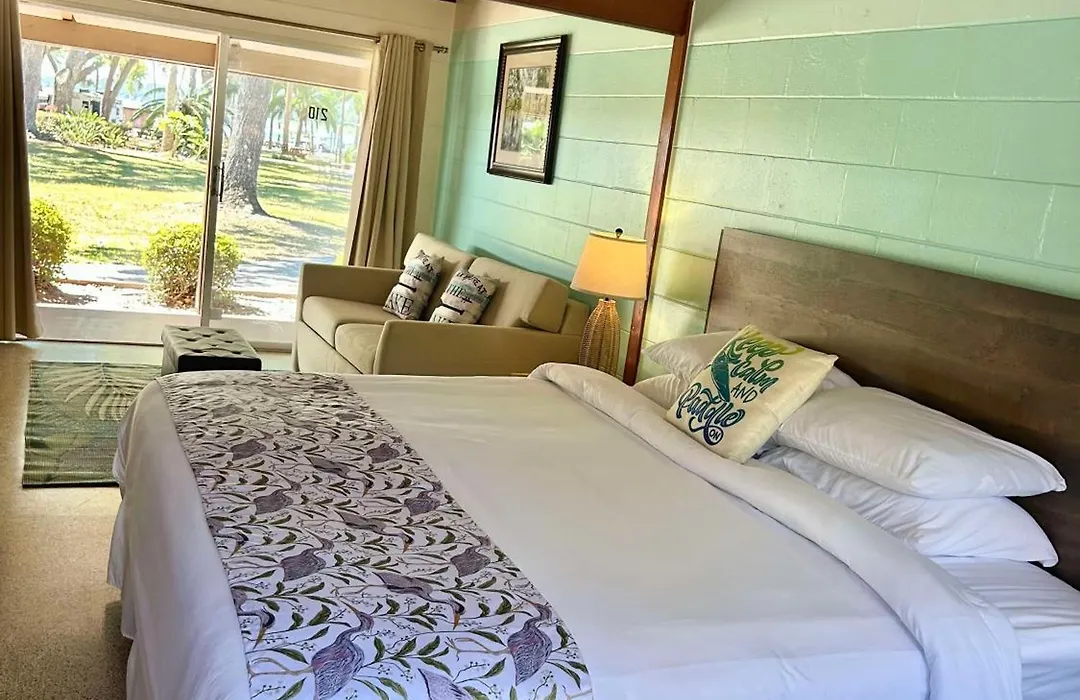 Tropical Marina & Resort On Lake Beresford-1