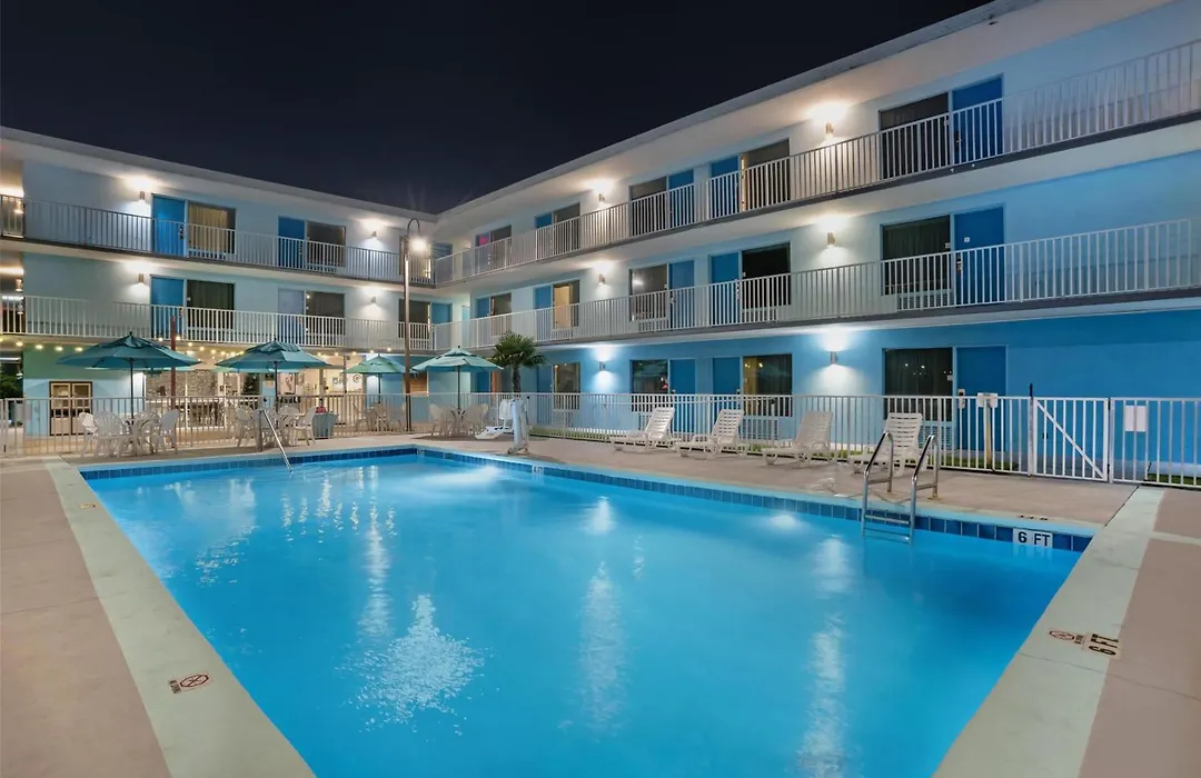 Best Western Navarre Waterfront-1