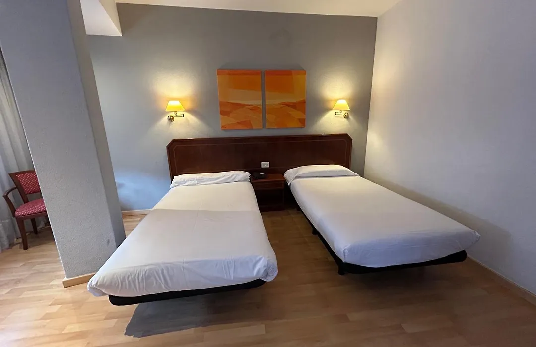 Hotel Unzaga Plaza-1