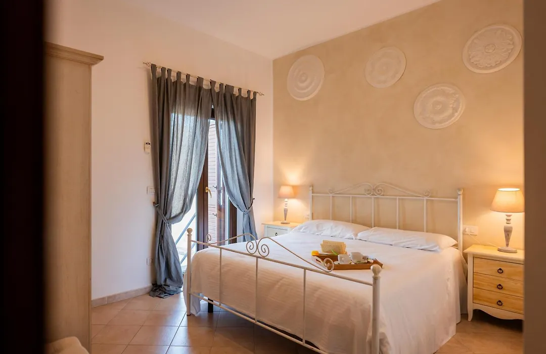 Palazzo De Luca Bed&Breakfast-1