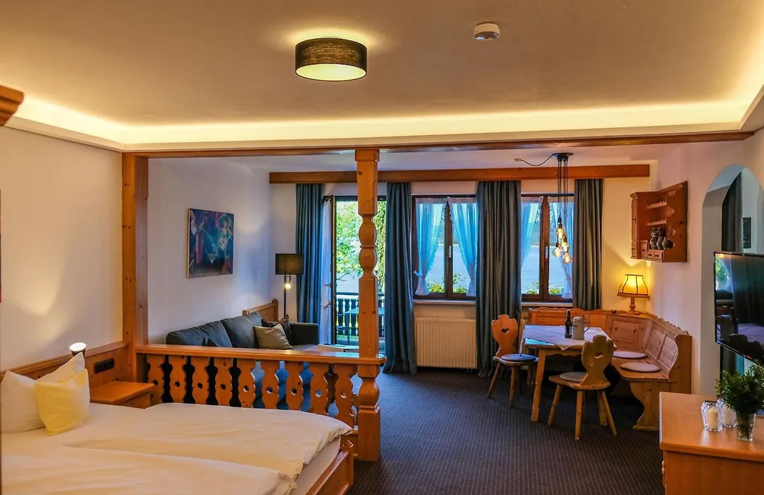 Seehotel Grauer Bär-1