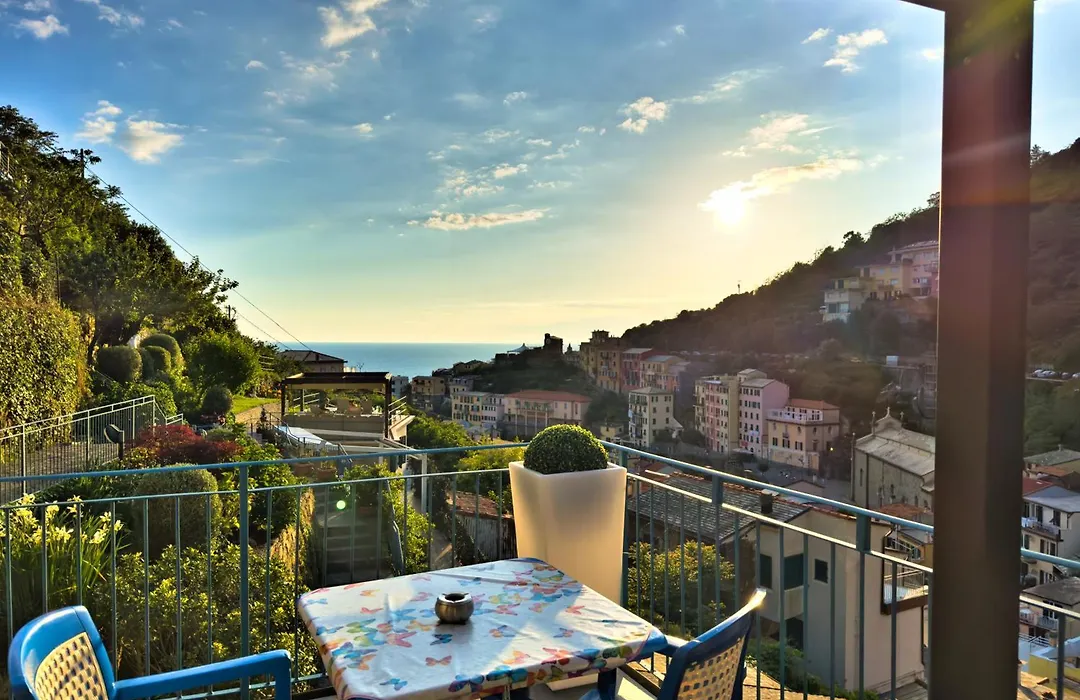 Cinqueterre Residence-1