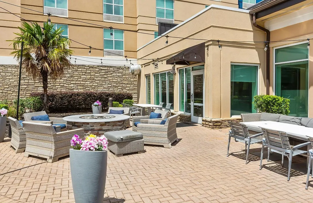 Hilton Garden Inn Atlanta Airport North-1
