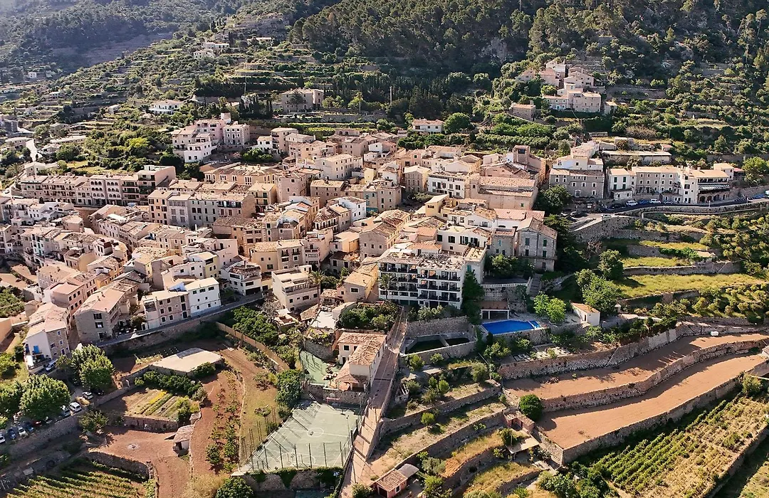 Hostal Sa Baronia-1