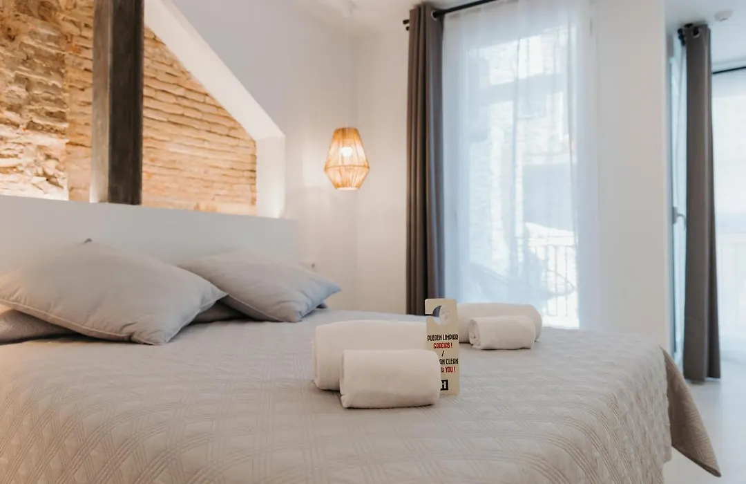 Hulot B&B Valencia-1